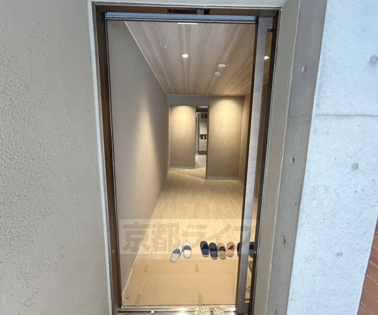 ロビー　・建築中