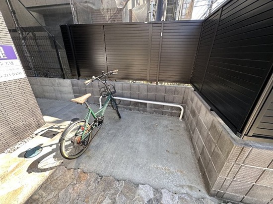 駐車場　駐輪場