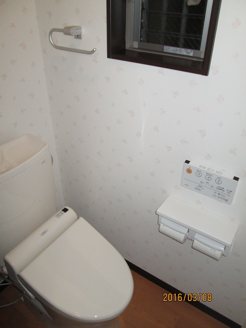 柳生貸家のトイレ写真