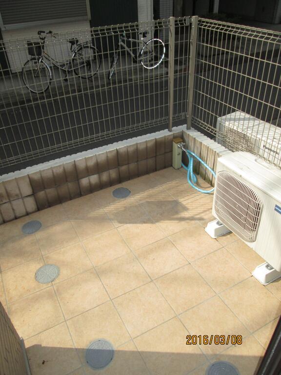 柳生貸家の玄関写真