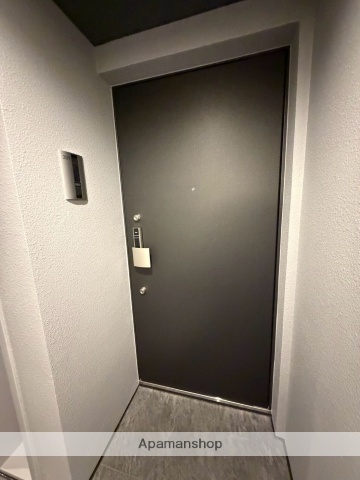 ラヴィエール荏原中延の玄関写真