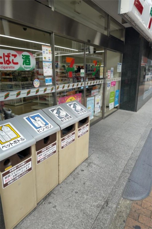 コンビニ　セブンイレブン 小倉米町店（コンビニ）まで712m