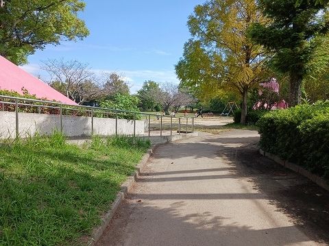 公園　松茂中央公園（公園）まで1600m