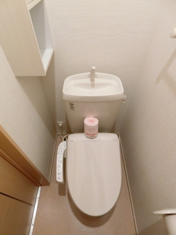 トイレ　図面と現状に相違がある場合には現状を優先．．．