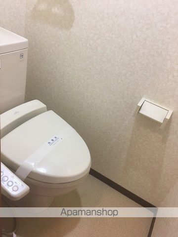 ＪＲ山陽本線 岡山駅 徒歩6分 4階建 築22年のトイレ写真