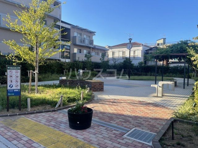 公園　南小岩ふれあい公園（公園）まで458m