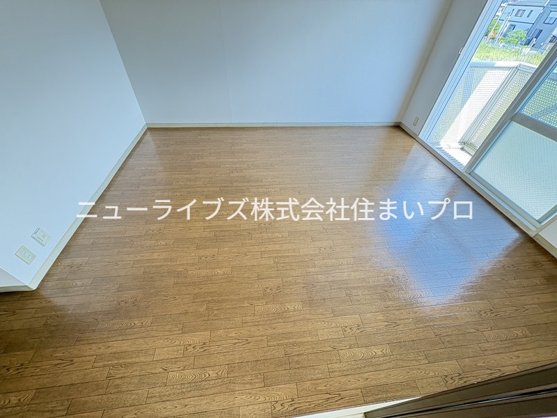泉美ハイツの居間写真