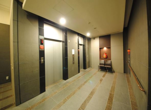 東京メトロ南北線 白金高輪駅 徒歩1分 22階建 築21年の外観写真