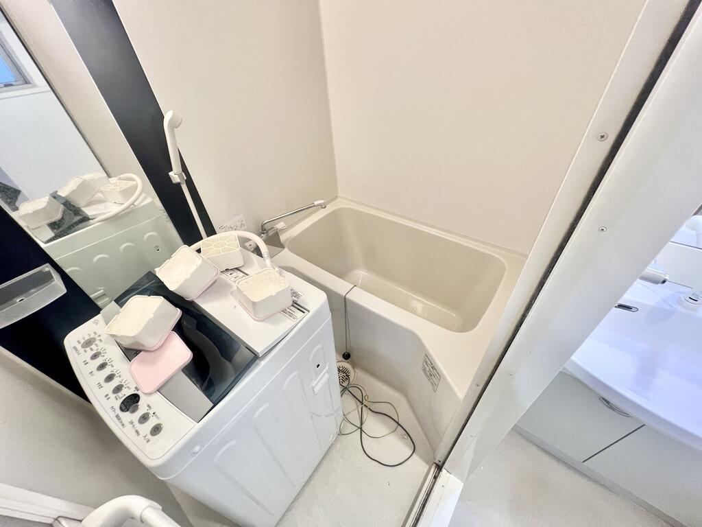 バス・シャワールーム　※同物件、別号室の写真（現状優先）