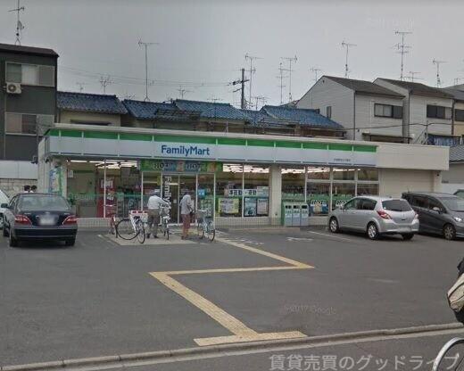 コンビニ　ファミリーマート京都御前太子道店（コンビニ）まで623m