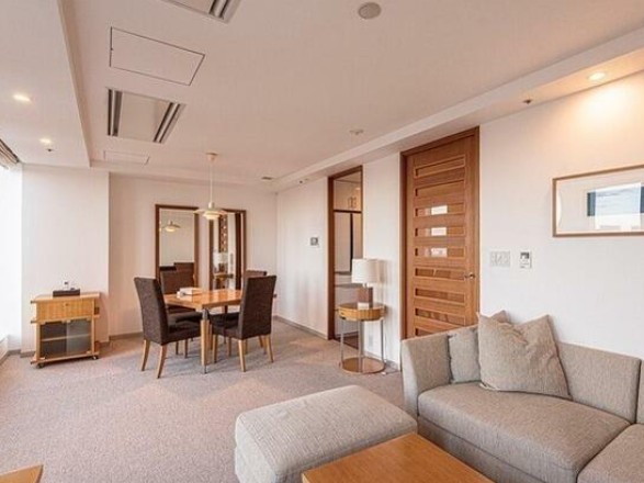 居室・リビング　写真は同タイプ住居です。