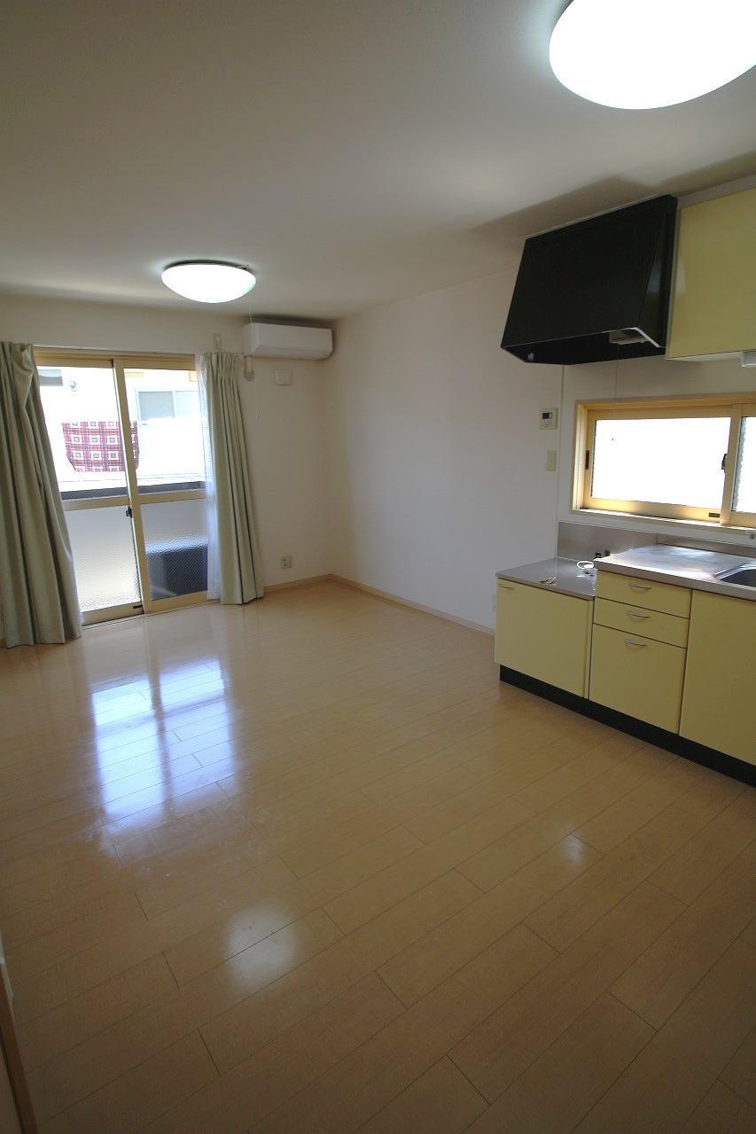 居室・リビング　※別部屋写真参照