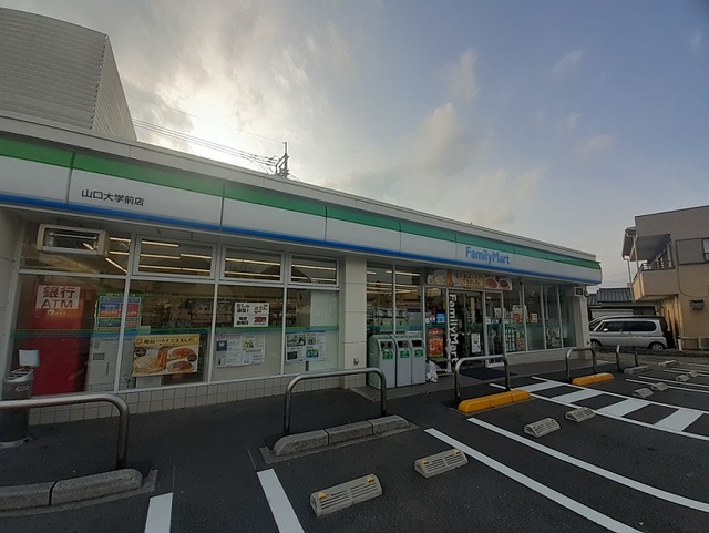 カーサ・プラシードの周辺写真