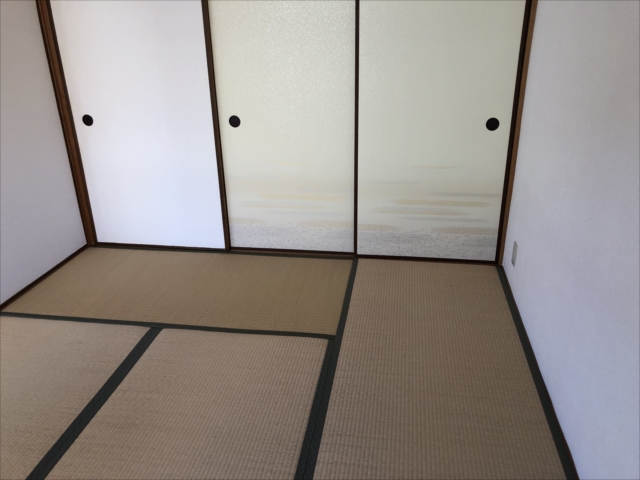 地下鉄西神・山手線 県庁前駅 徒歩6分 7階建 築42年の内装写真