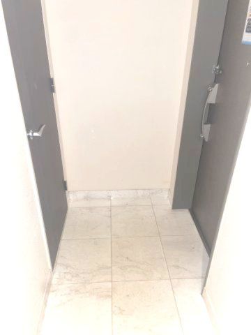 玄関　収納もある玄関です