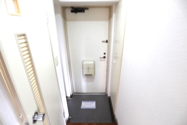 玄関　※別部屋のイメージ写真です。