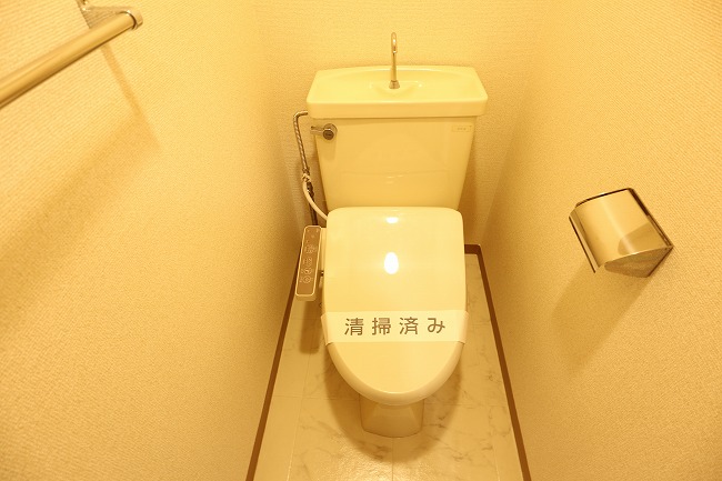 トイレ　※別部屋のイメージ写真です。