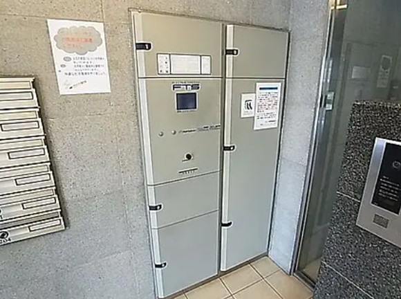 ＪＲ常磐線 綾瀬駅 徒歩6分 9階建 築20年の外観写真