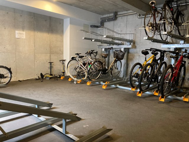駐車場　駐輪場