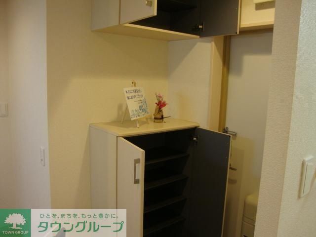 BRINDDLE COURTの内装写真