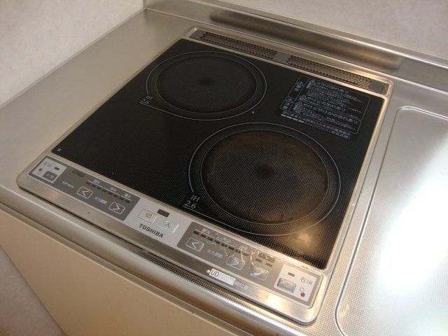 BRINDDLE COURTのキッチン写真