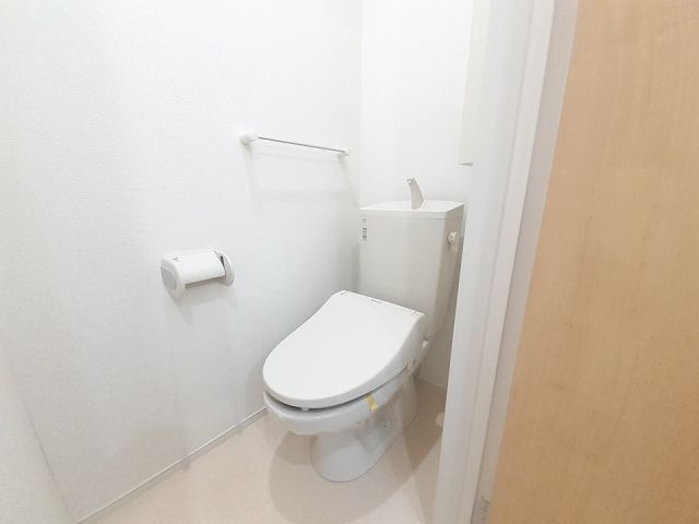 ルーチェIIのトイレ写真