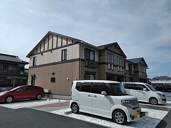 フォレスト大和 A棟の外観写真