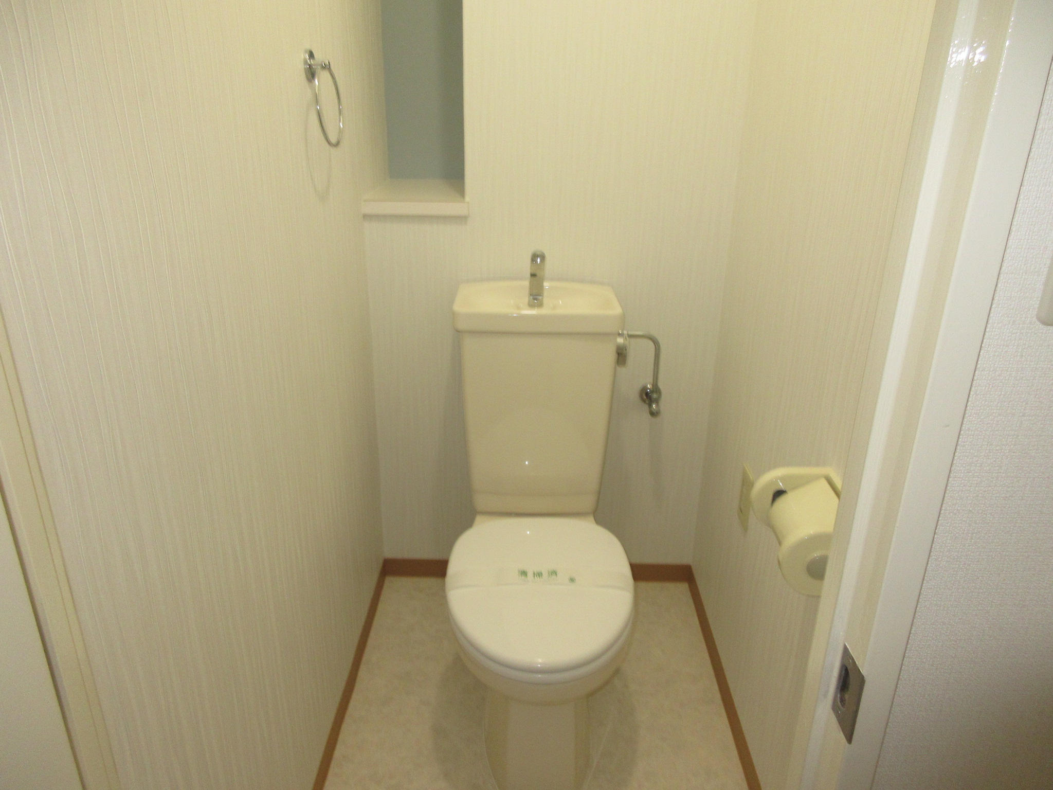 地下鉄谷町線 出戸駅 徒歩5分 10階建 築36年のトイレ写真