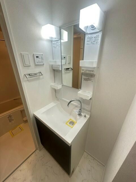 都営三田線 西巣鴨駅 徒歩7分 4階建 築6年の内装写真