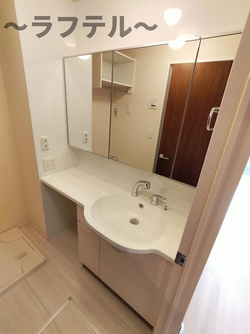 洗面設備　別部屋イメージ写真