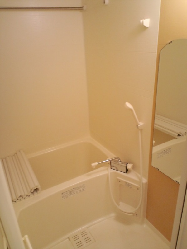 バス・シャワールーム　別部屋参考写真