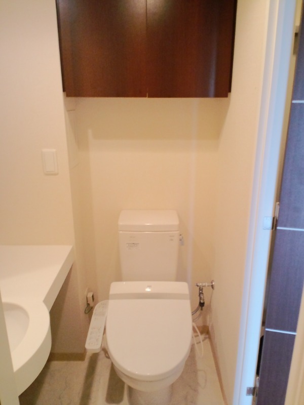トイレ　別部屋参考写真
