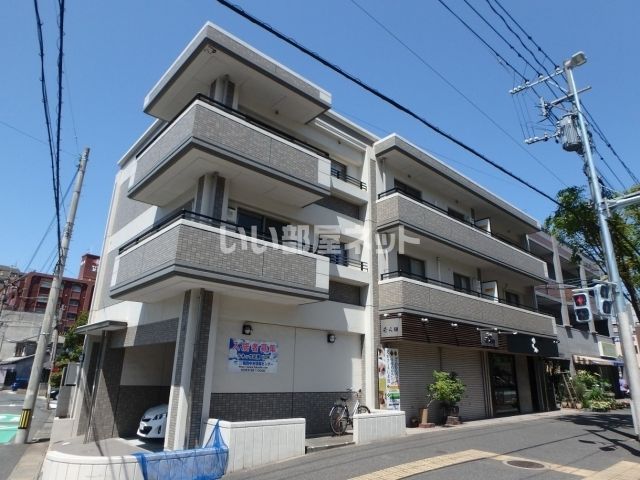 ルネッサ足原の外観写真