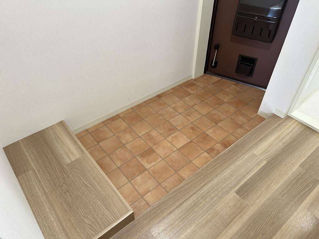 長岡コーポの玄関写真