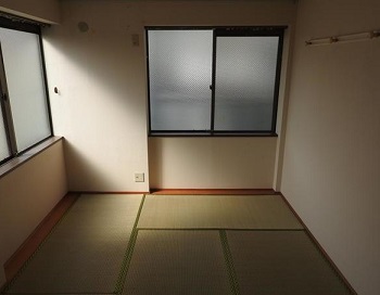 ＪＲ根岸線 根岸駅 徒歩5分 3階建 築30年の内装写真