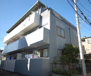 ＪＲ根岸線 根岸駅 徒歩5分 3階建 築30年の外観写真