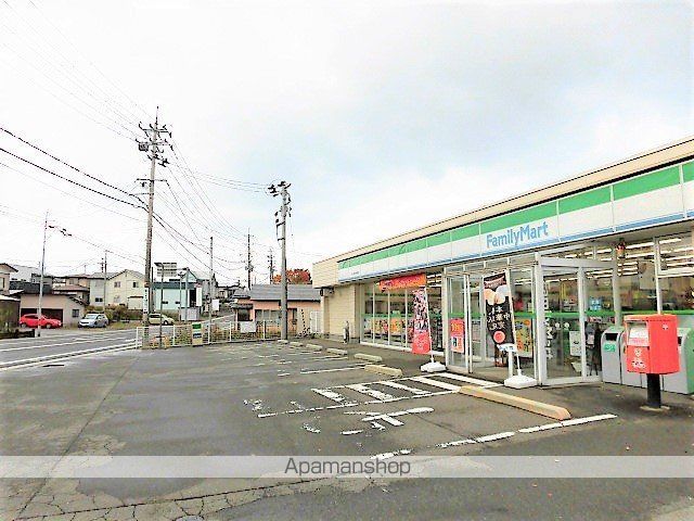 コンビニ　ファミリーマート（コンビニ）まで434m