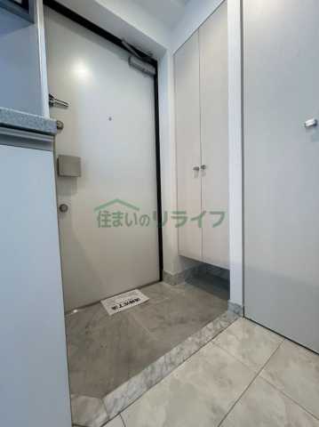 スパシエ レジデンス ファーストの玄関写真