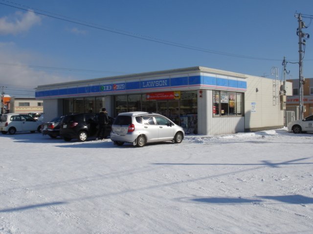 その他　ローソン函館本通３丁目店（その他）まで551m