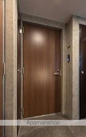 ラヴィエール成増の玄関写真
