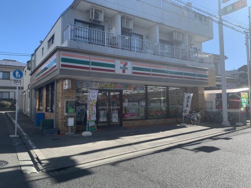 コンビニ　セブンイレブン 練馬桜台5丁目店（コンビニ）まで201m