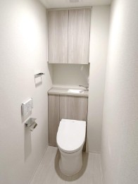 都営浅草線 西馬込駅 徒歩12分 5階建 築3年のトイレ写真