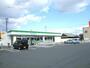 コンビニ　ファミリーマート鈴鹿三日市店（コンビニ）まで914m