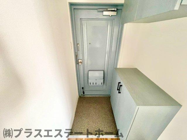 白川台藤ハイツの玄関写真