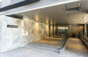 東京メトロ丸ノ内線 四谷三丁目駅 徒歩3分 5階建 築4年の外観写真