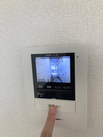 セキュリティ　来訪者の確認のできるモニタ付インターホン