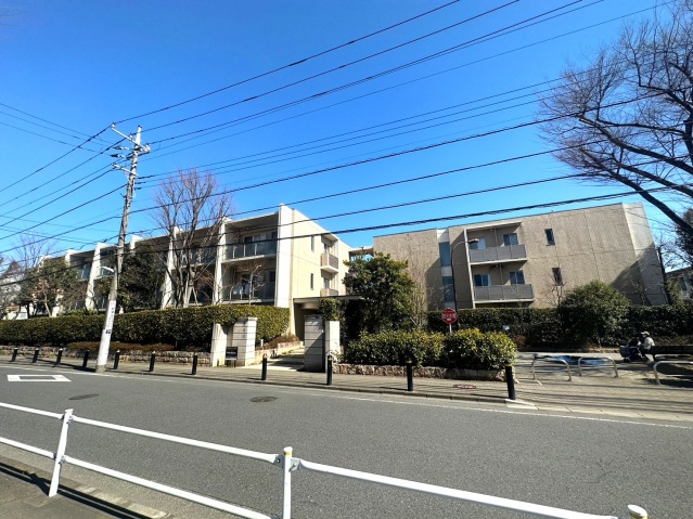 プライムメゾン武蔵野の杜の外観写真