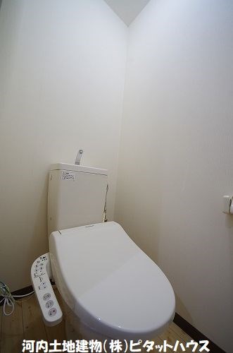 トイレ　※反転室内