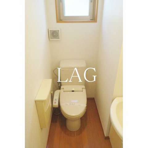 トイレ　トイレです。