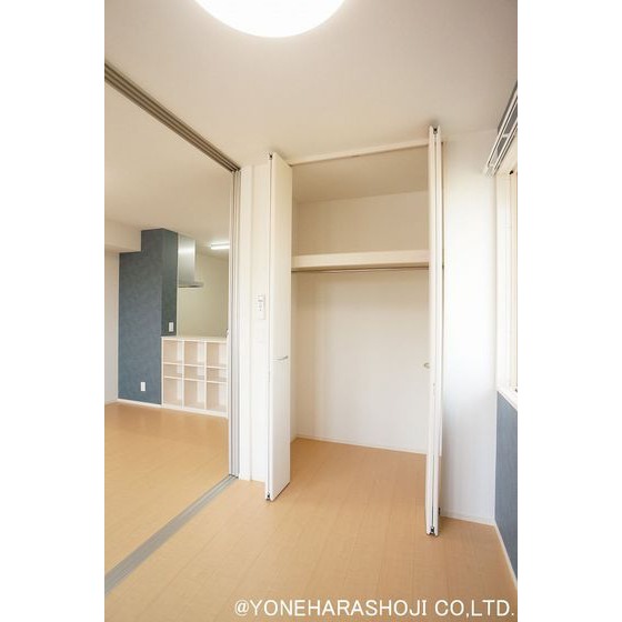 ＪＲ城端線 砺波駅 徒歩7分 3階建 築11年の内装写真